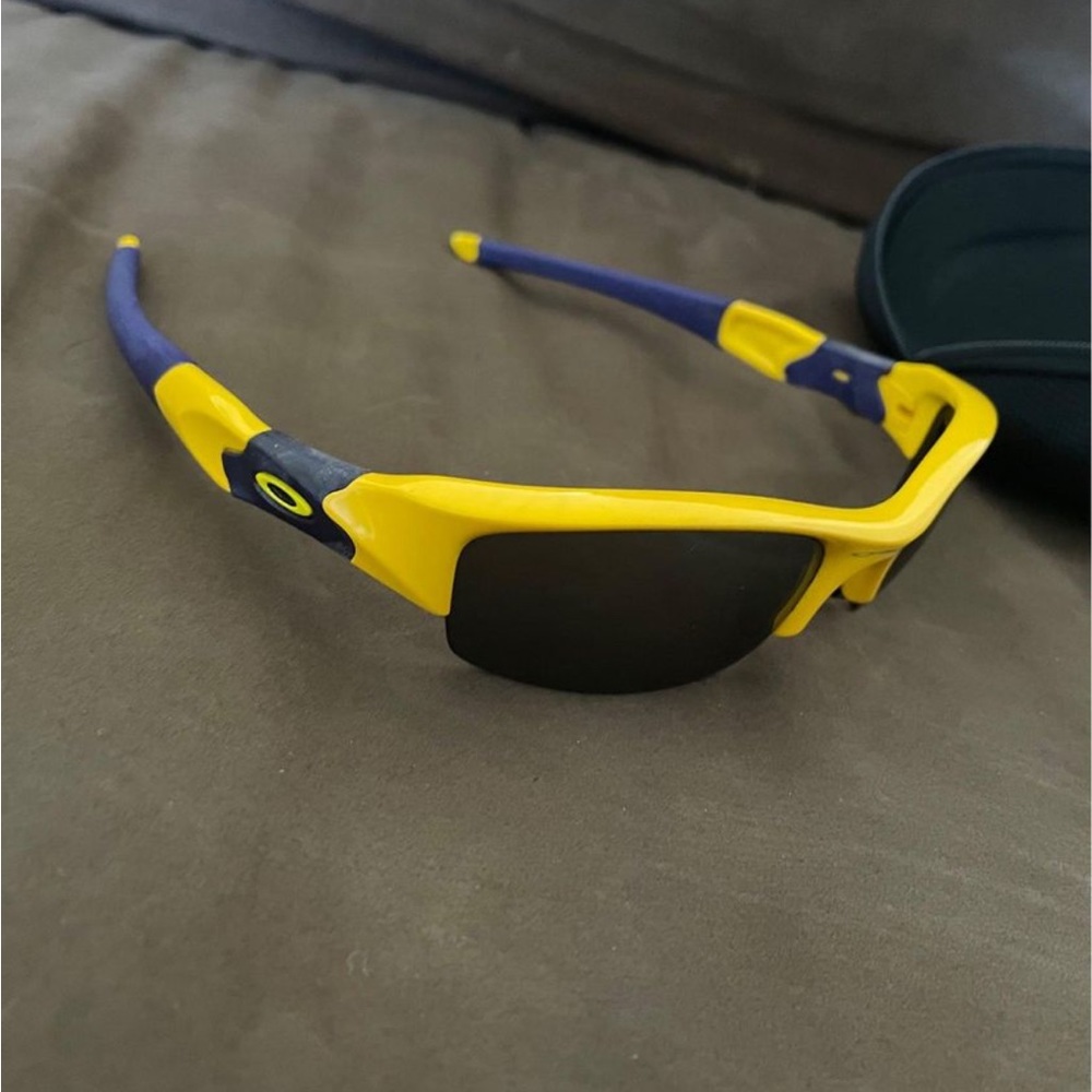 Purple and Yellow flak jacket Oakleys